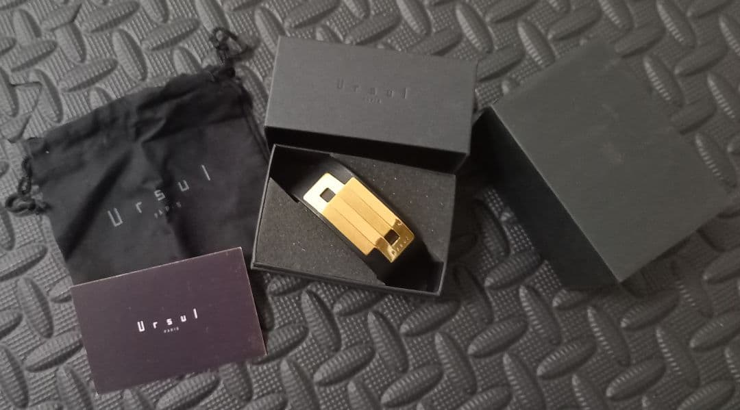 Ursul paris レザーバングル