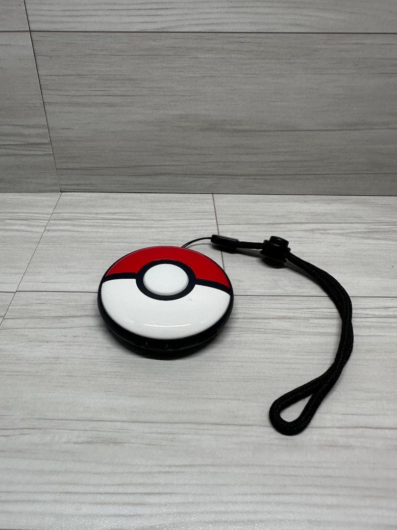 Pokemon GO Plus + ポケモンGO プラスプラス