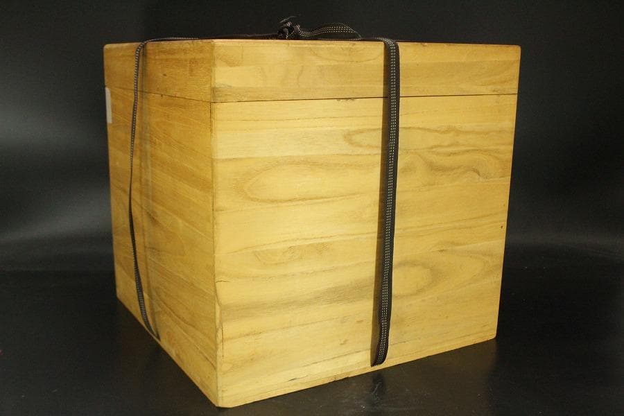 中国美術 纏枝蓮花貼 装飾 壷 高32cm(ZE729)