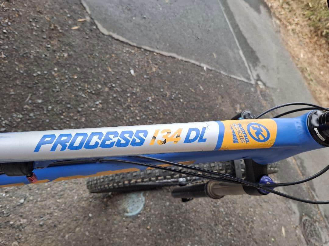 Kona Process 134 M 青 2017年モデル 定価412,000円