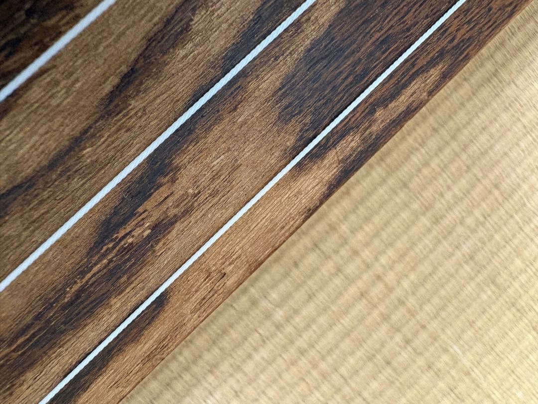 【高級品】福山琴 くり甲 綾杉彫 口前装飾（銘有） 蒔絵付 琴柱 白象・玉龍