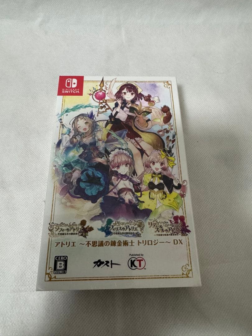 未開封　switch アトリエ 〜不思議の錬金術士 トリロジー〜 DX