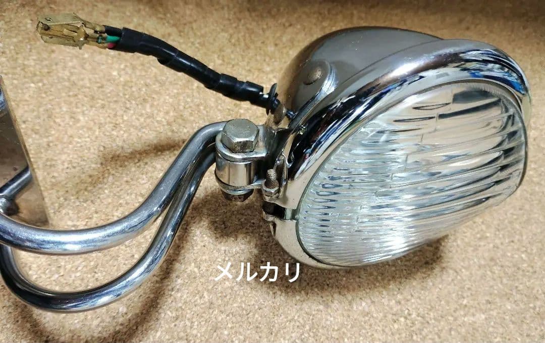 当時物、ビンテージ尖りガラスレンズヘッドライトになります☆激レア尖りガラスレンズ