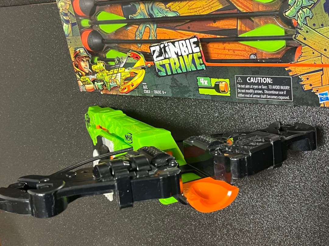 ナーフ ゾンビストライク Wrathbolt & ArrowRefill セット