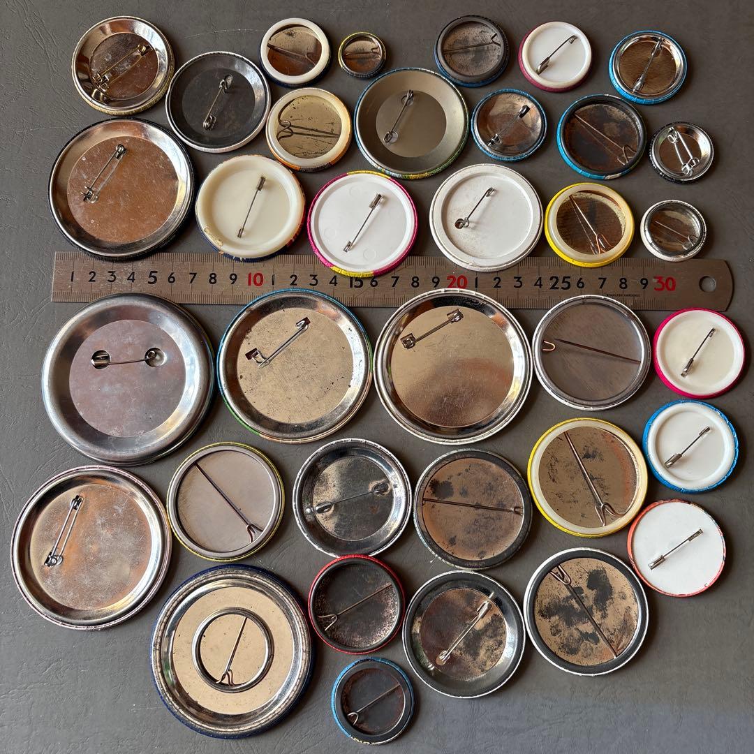 ピ*ピ様 ヴィンテージ缶バッジ200個OVER ／アメリカ・イギリス／Vinta