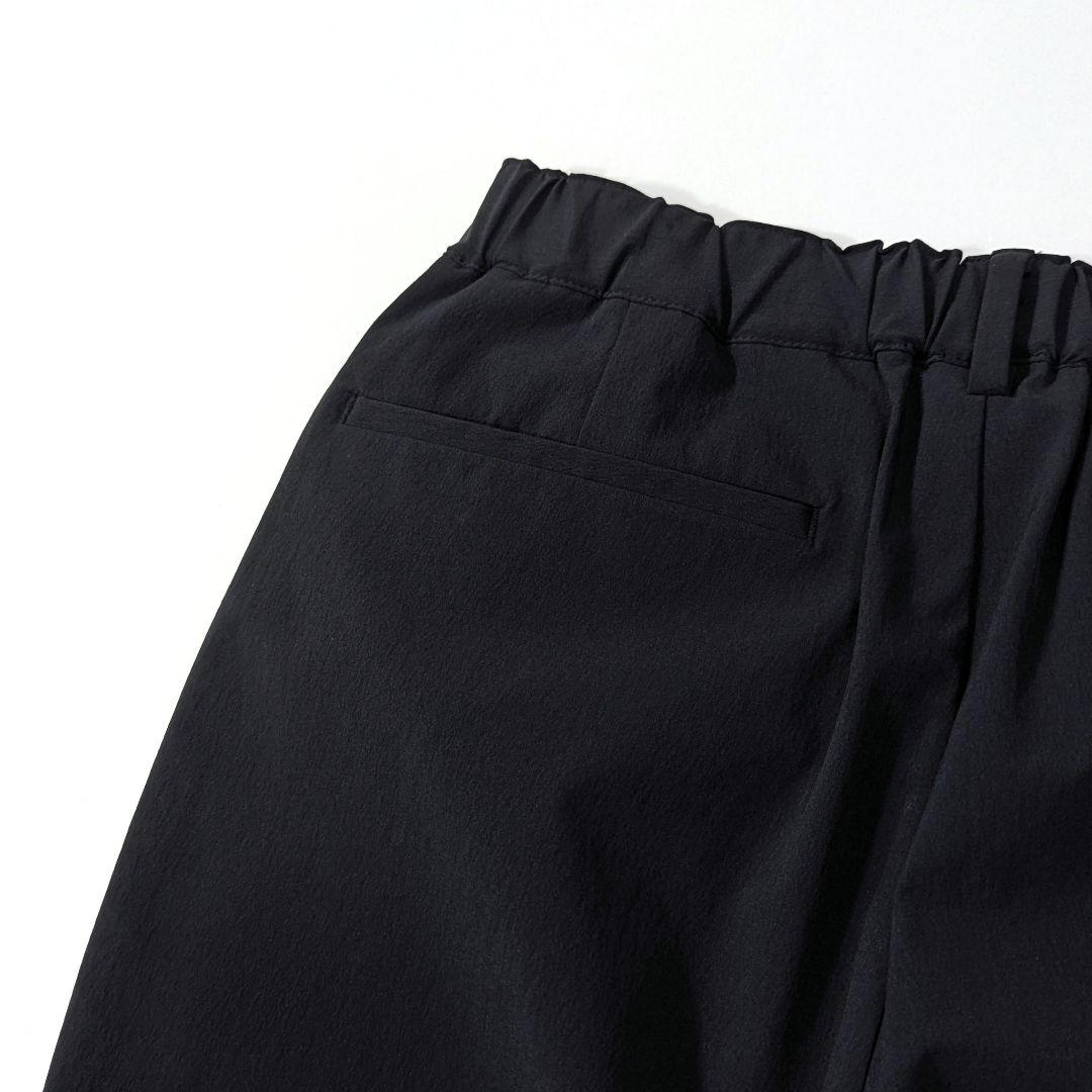 未使用級★BY 360 MASTER　1プリーツ　テーパードイージーパンツ　黒