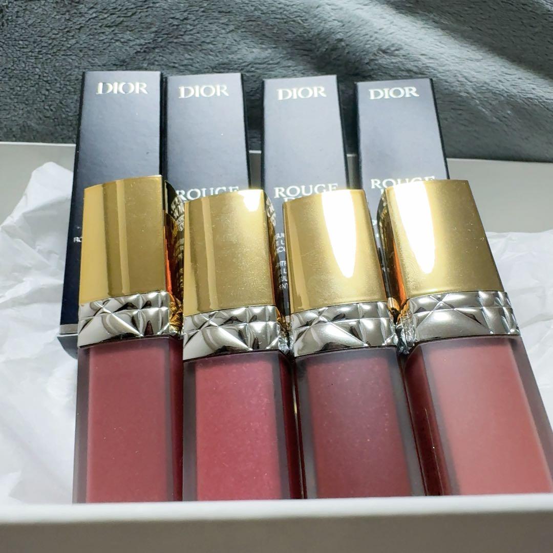 ディオールフォーエヴァーリキッドシークイン　843 100 323 353