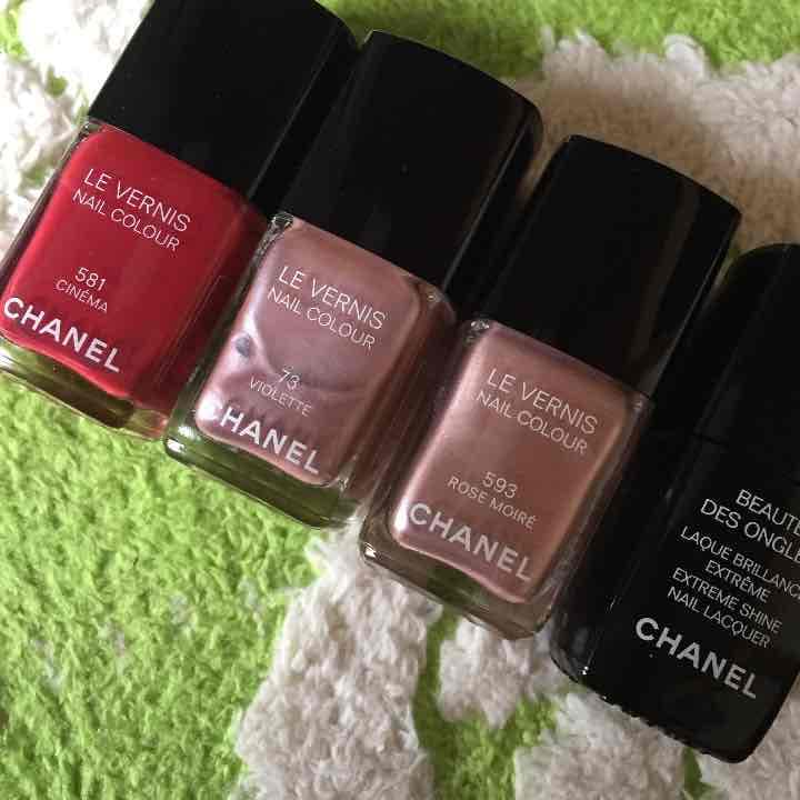マニキュア シャネル