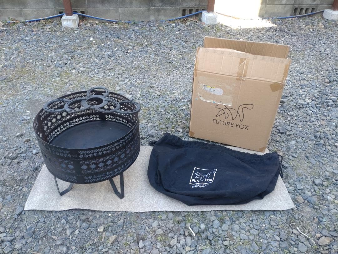 FUTURE FOX ナバホ柄 焚き火台 3回使用 五徳・収納袋付 元箱で発送