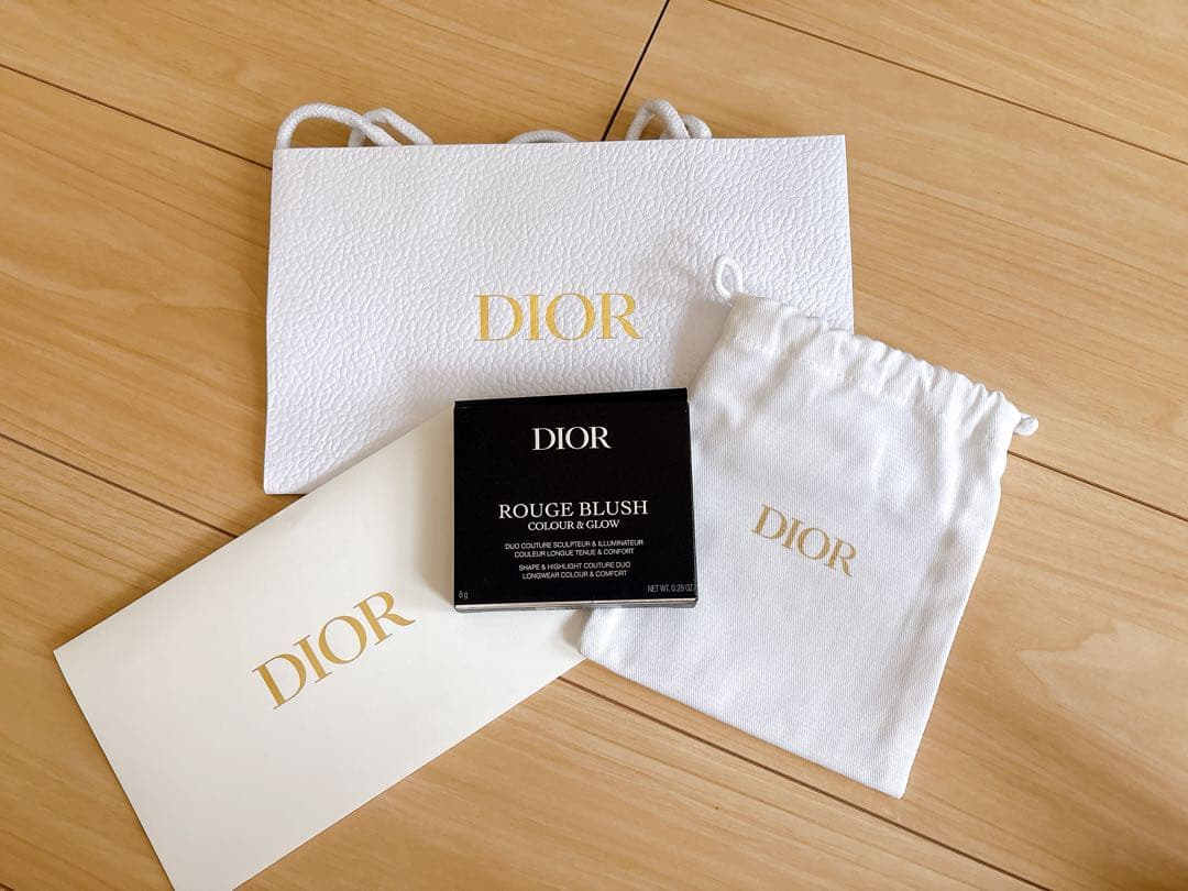 新品　ディオール　スキンルージュブラッシュ　カラー＆グロウ　287ディオラムール