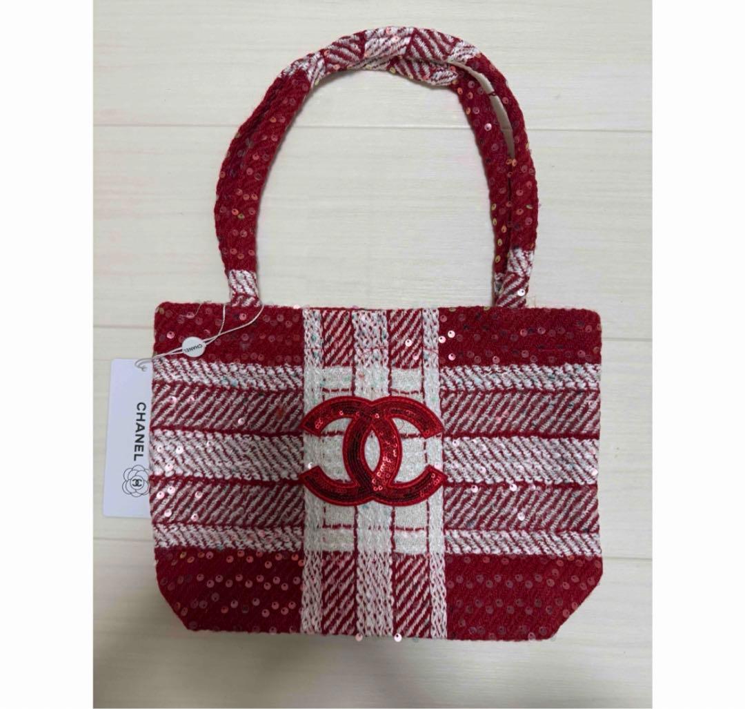 CHANEL トートバッグ シャネルノベルティ　バッグ　ショルダーバッグ　赤