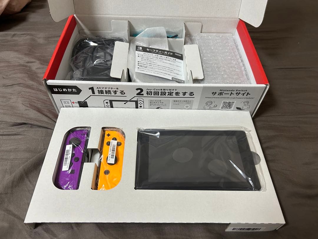 Nintendo Switch スイッチ　極美品　ネオンパープル　ネオンオレンジ