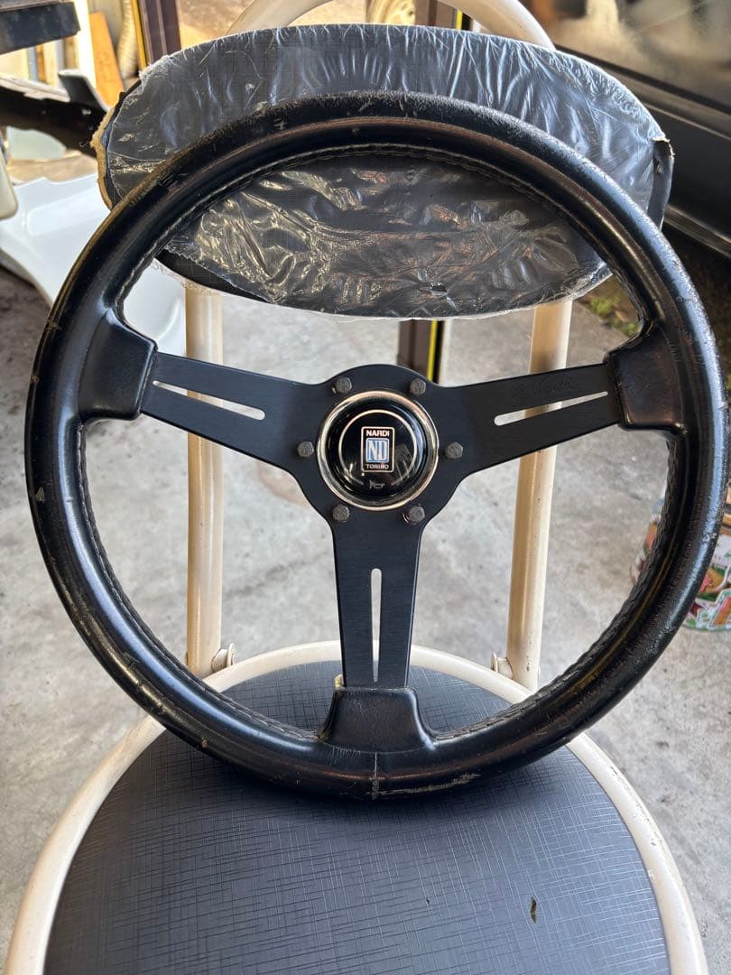 リ*エ様 Nardi 3スポーク ステアリング ブラック