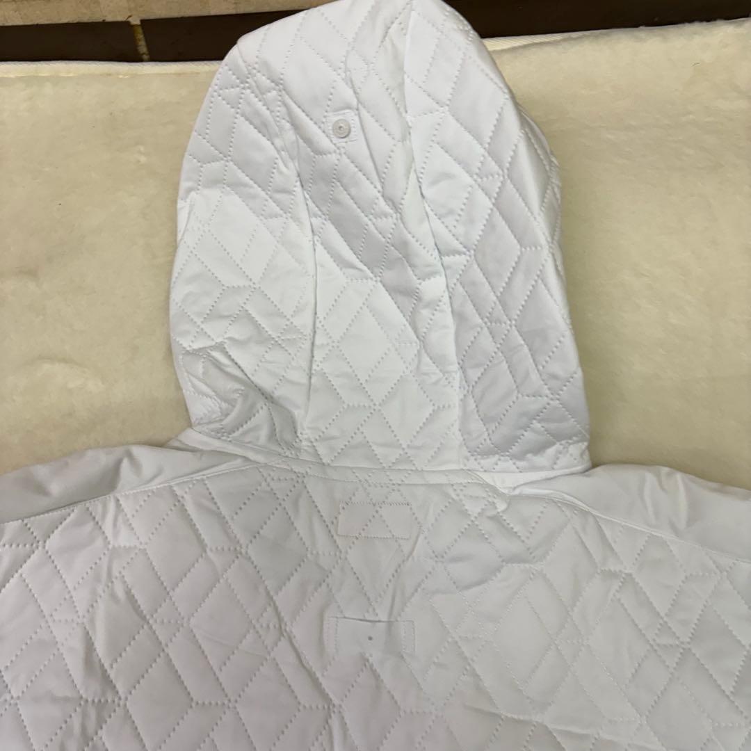 美品　New Balance ゴルフジャケット ホワイト　キルティング　冬ゴルフ