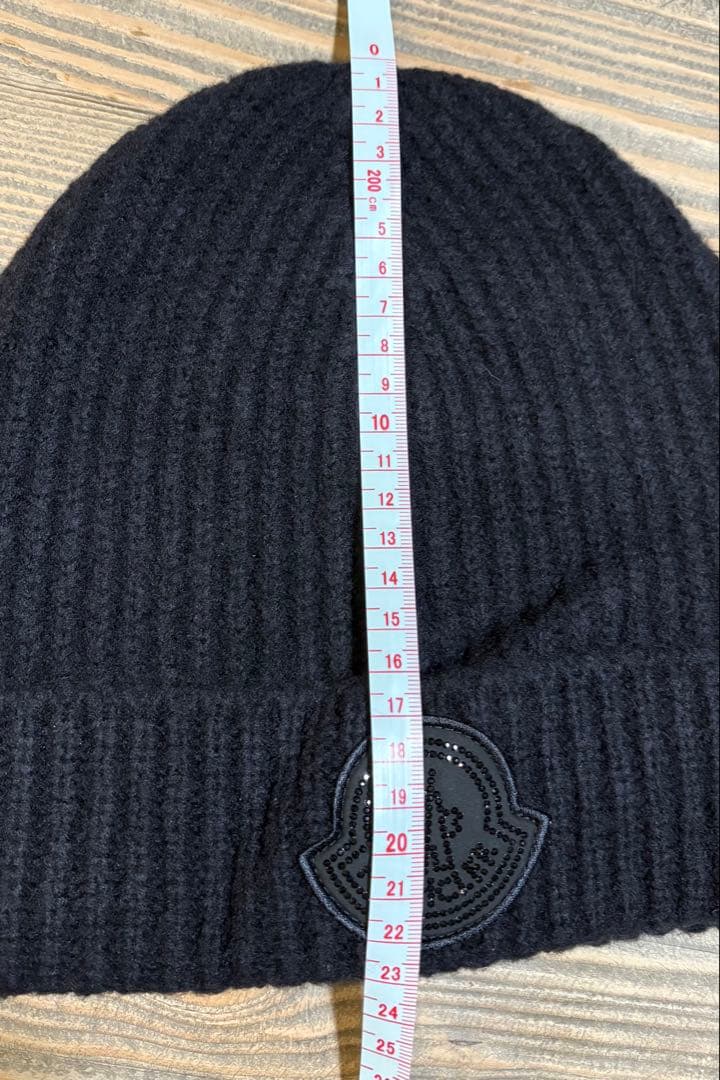 MONCLER モンクレール ニット帽　新品タグ付　ラメロゴ　包装紙ショッパー付