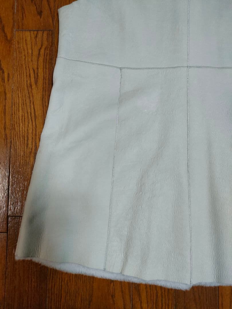 Traduireトラデュイール　羊革ムートンベスト　リバーシブルムートンジレ