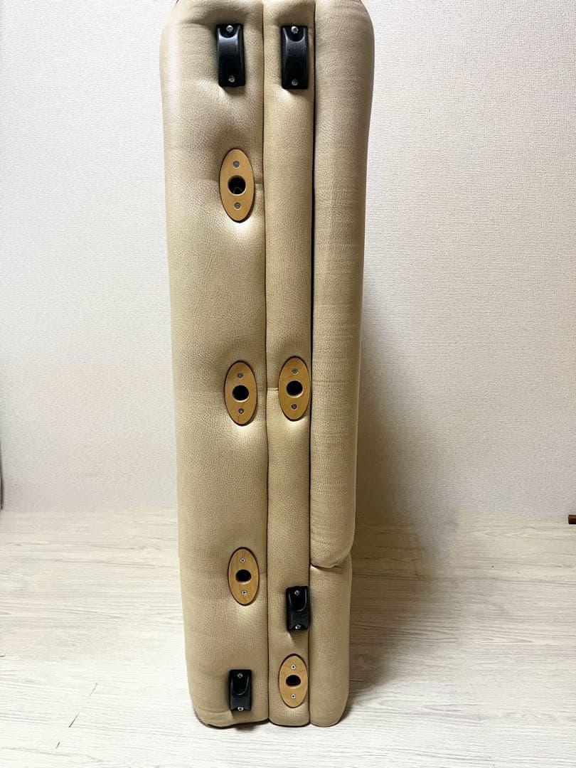 マッサージベッド 折りたたみ施術ベッド　マタニティアロマ　NOMADO ノマド社