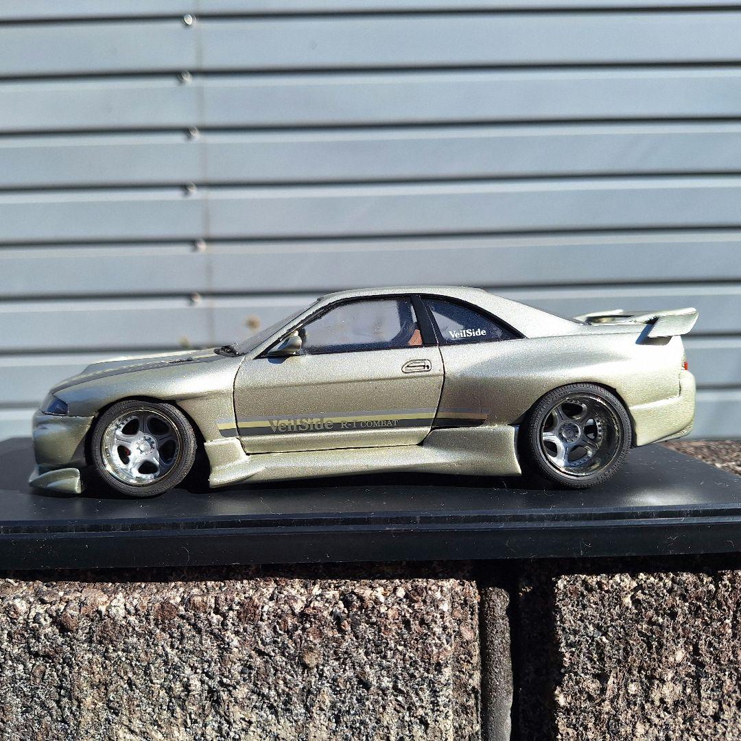 ハセガワR32GT-R パトカー アオシマR33GT-R ヴェイルサイド