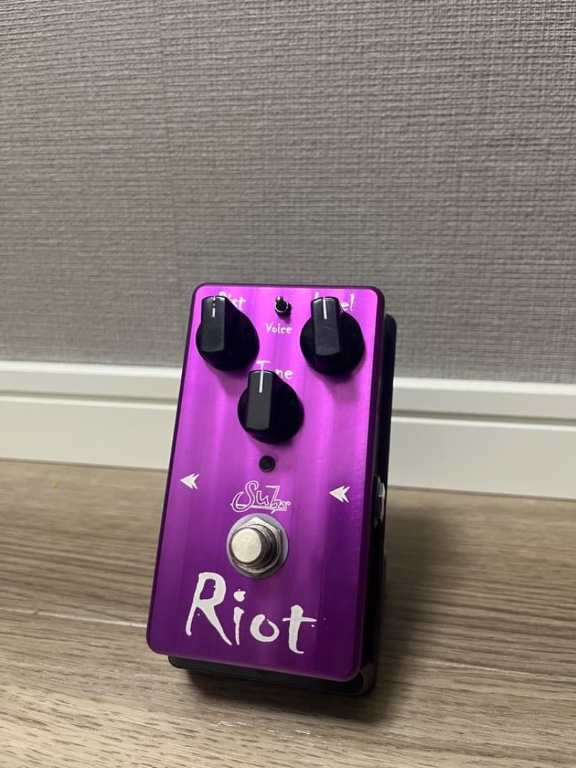 suhr Riot ギターエフェクター