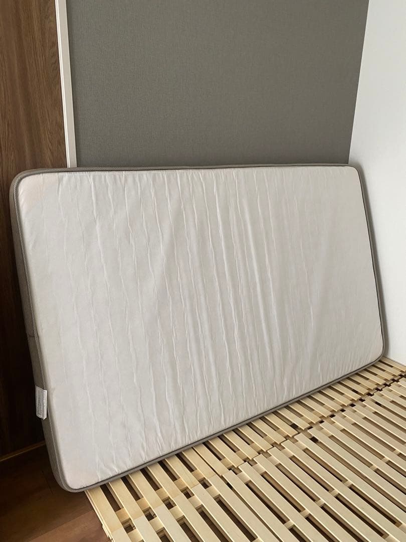 【即決可】ニトリ　セミダブルマットレス　(Nスリープ　プレミアム