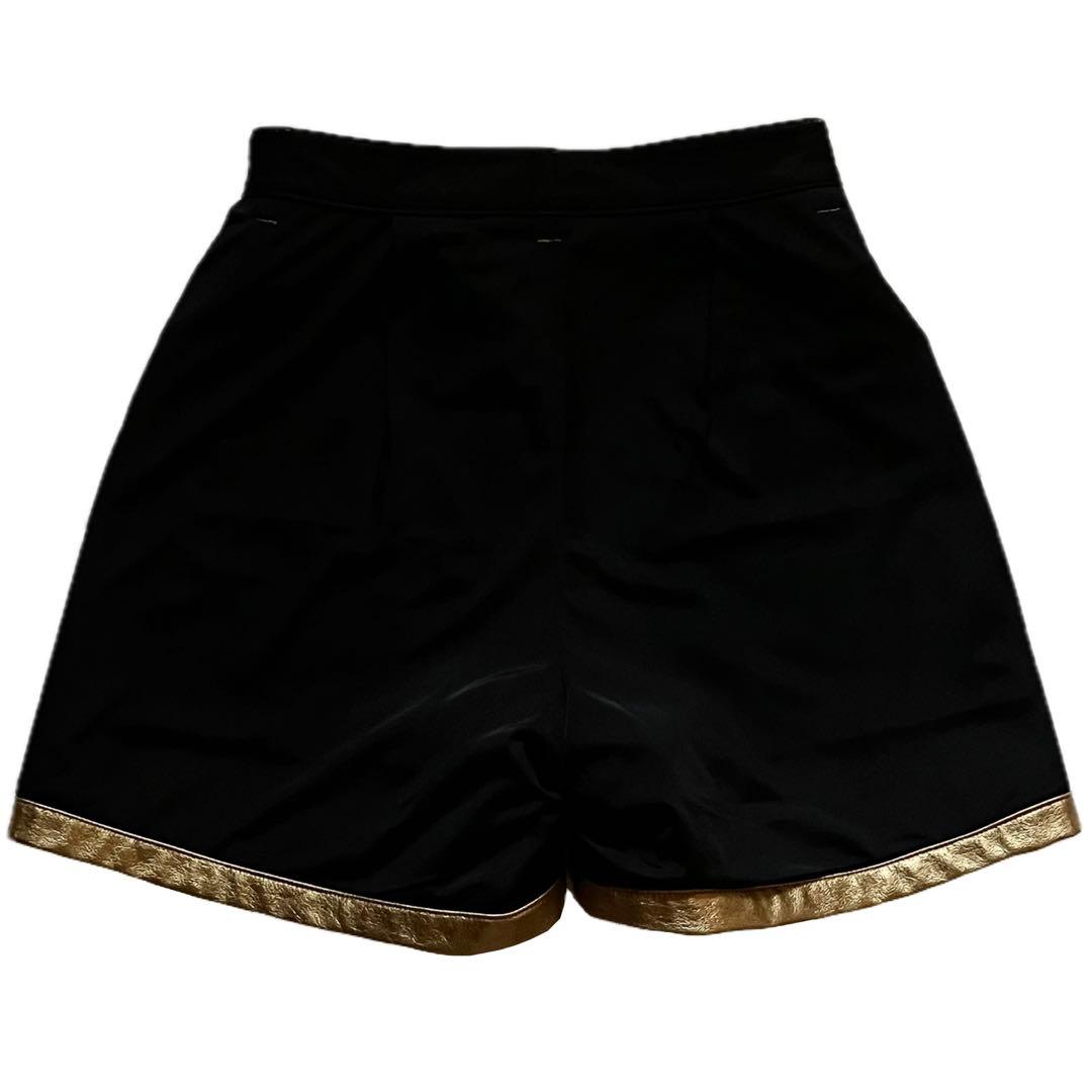 美品 マークアンドロナ ショートパンツ レディース サイズ38 ゴルフ 合成皮革