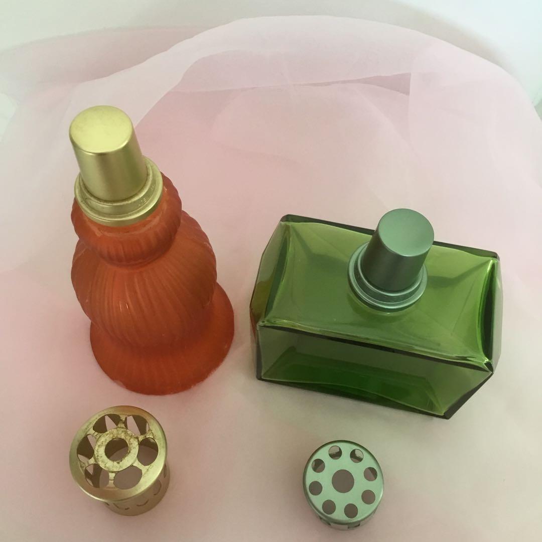 オレンジと緑のアロマディフューザー　ランプベルジェ正規品、便りキャップ￼