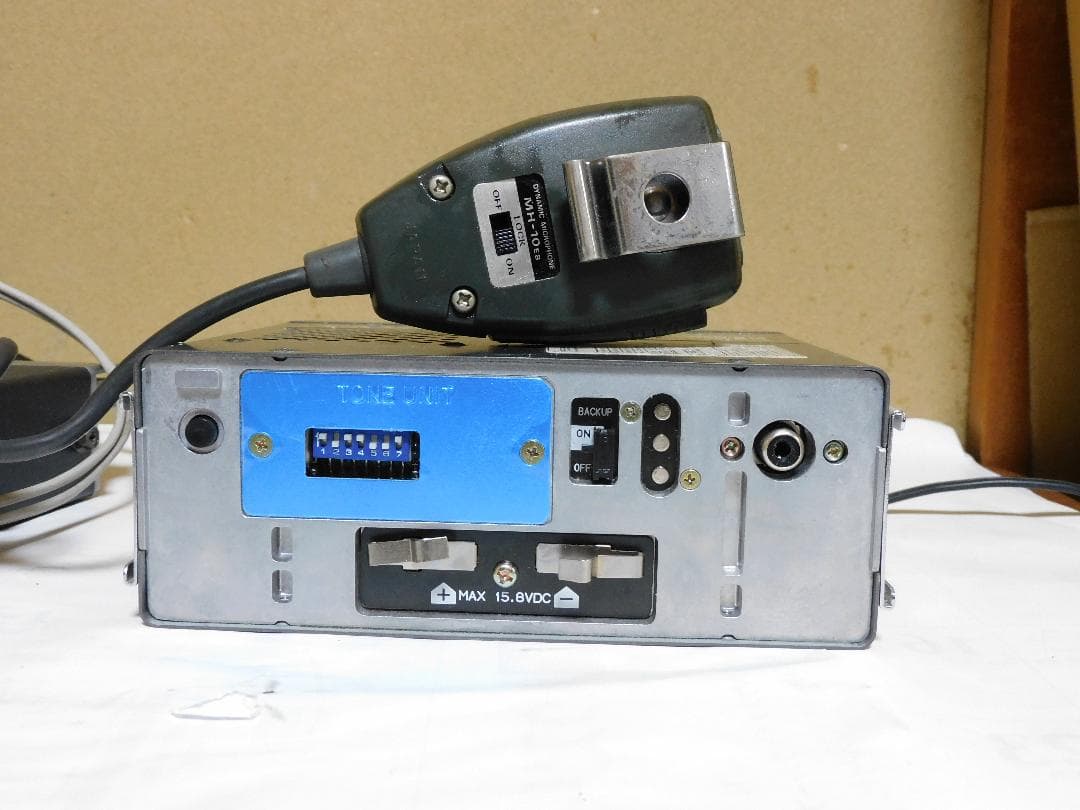 アマチュア無線機FT-690mkⅡ、50MHzオールモード、リニアとTSQL付き