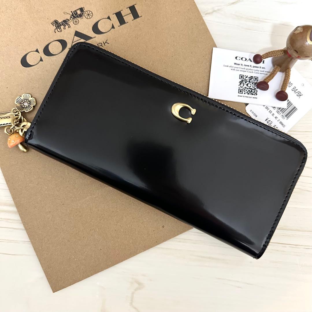 ★ 店頭完売 高級感のエナメルレザー 新品 COACH コーチ 長財布 ブラック
