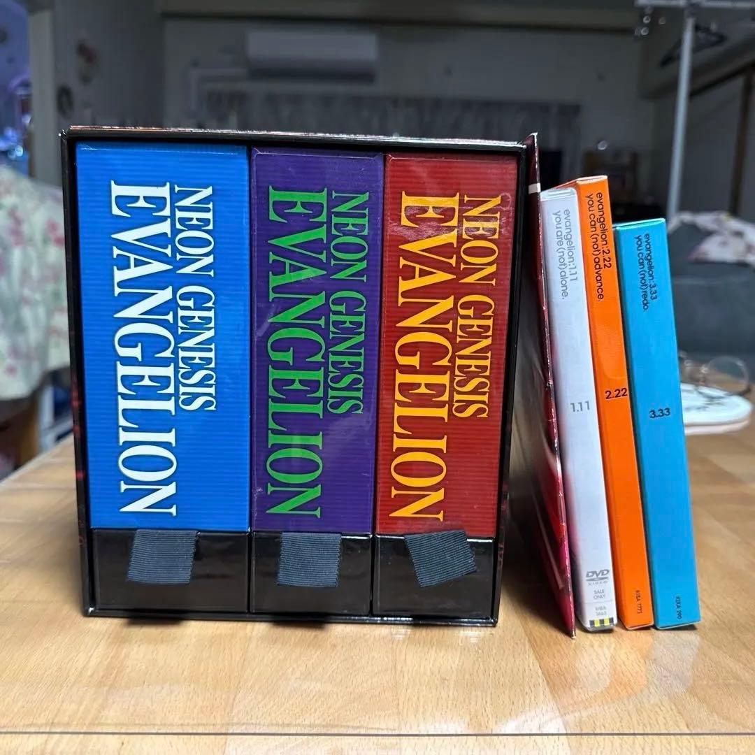 エヴァンゲリオン日TV&映画　DVD