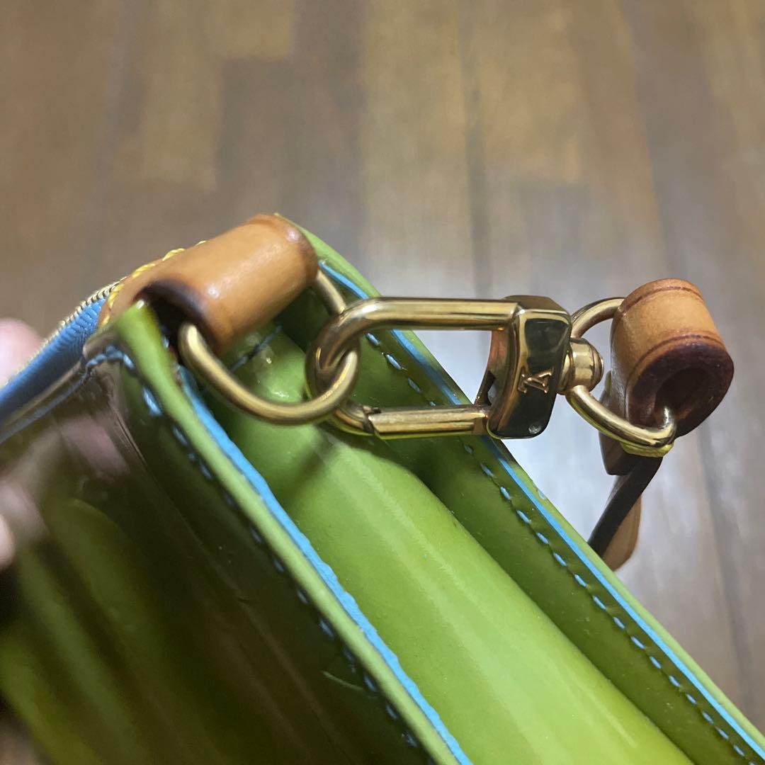 LOUIS VUITTON ルイ・ヴィトン ヴェルニ　レキシントン　ハンドバッグ