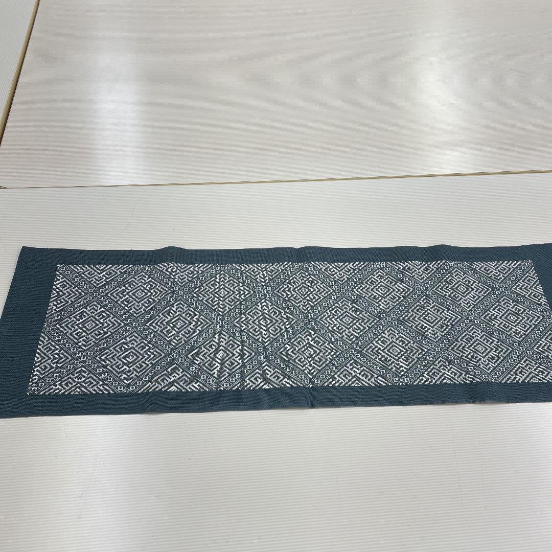 こぎん刺し　テーブルセンター　①