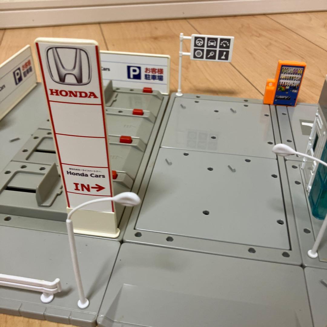 トミカタウン　ホンダカーズ　洗車場