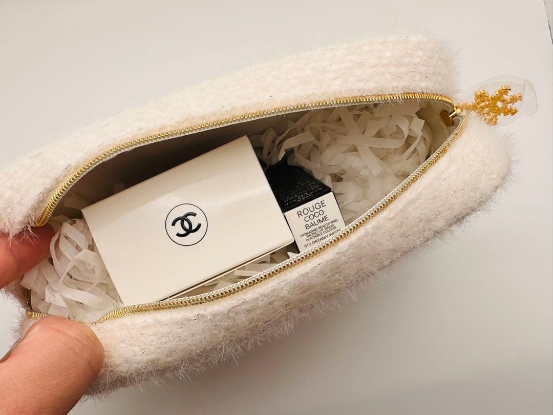 【新品】CHANEL ハンドクリーム&リップクリーム　ポーチ付