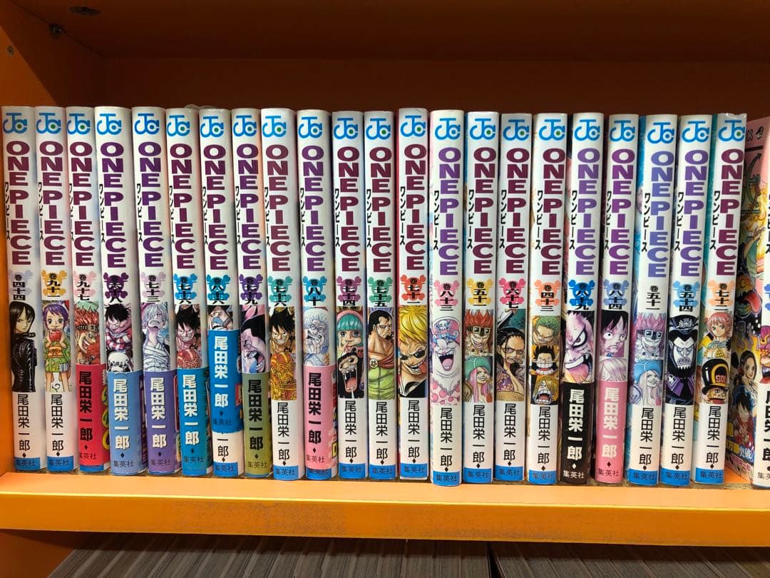 コ*ー様 漫画ワンピース140冊以上セット