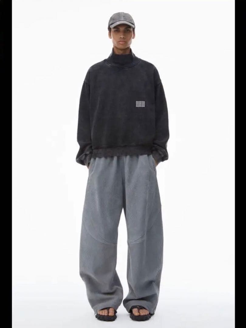 専用【正規品】alexanderwang 黒 ハイネック　スウェット