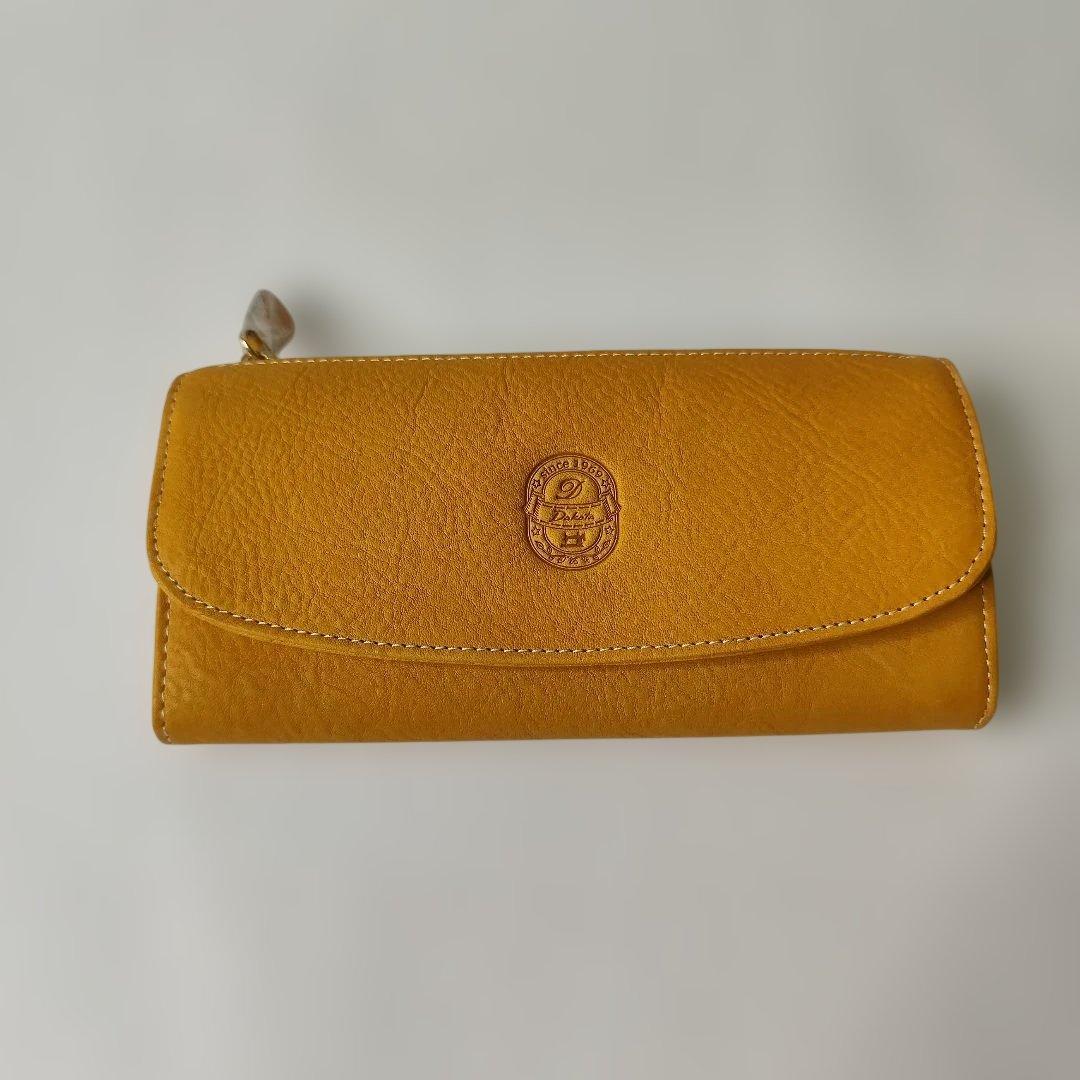 箱無しの為半額！※新品未使用タグ付き※Dakota長財布