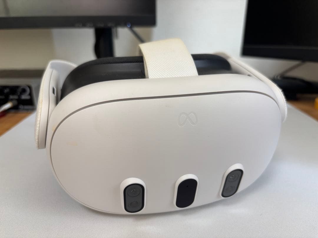  QUEST 3 128GB (コントローラー用充電式電池付属)