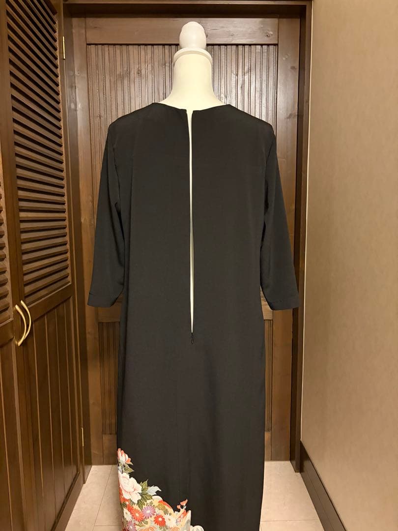 着物リメイク　黒留袖　ロングワンピース　花車