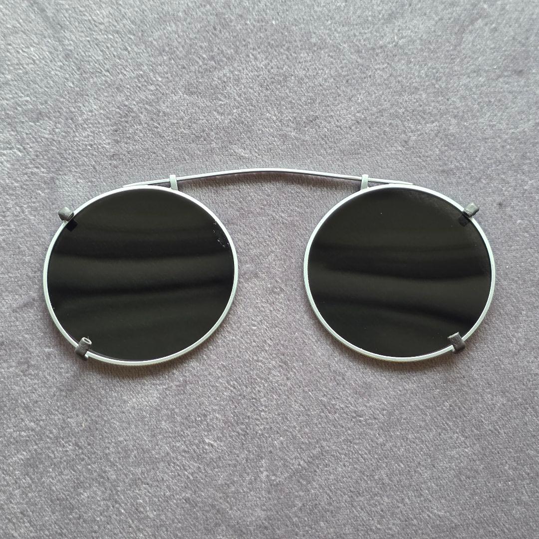 チタンフレーム 伊達メガネ クリップオンサングラス シルバー オーバル型