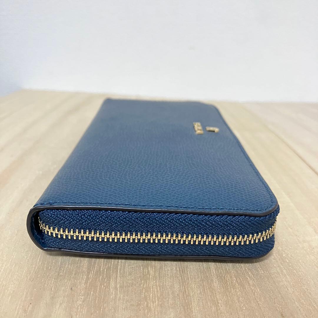 新品未使用✨保護シール付 FURLA フルラ 長財布 ネイビー 訳あり特価