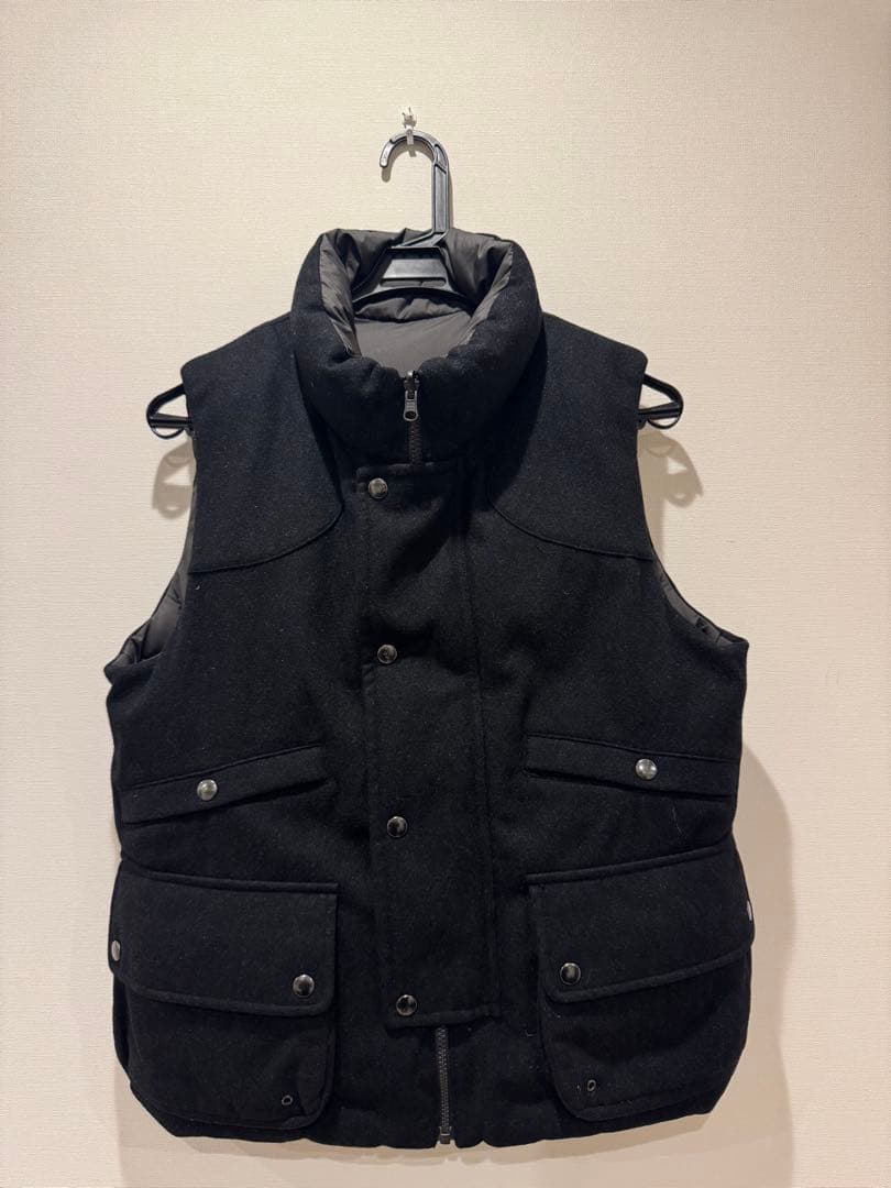 ユニクロジルサンダーコラボ＋j ダウンベストリバーシブルLサイズ新品同様