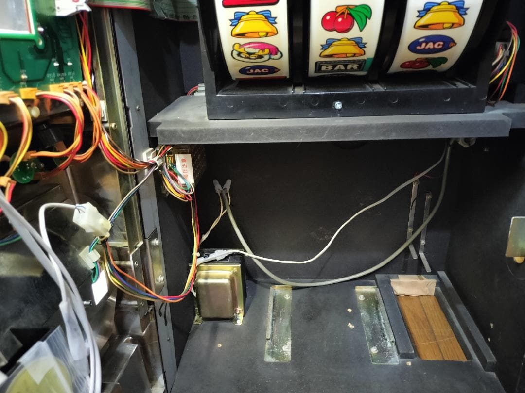 【パチスロ実機】タイヨー★ファニーサンタ【不要機付】４号機・レトロ・希少台