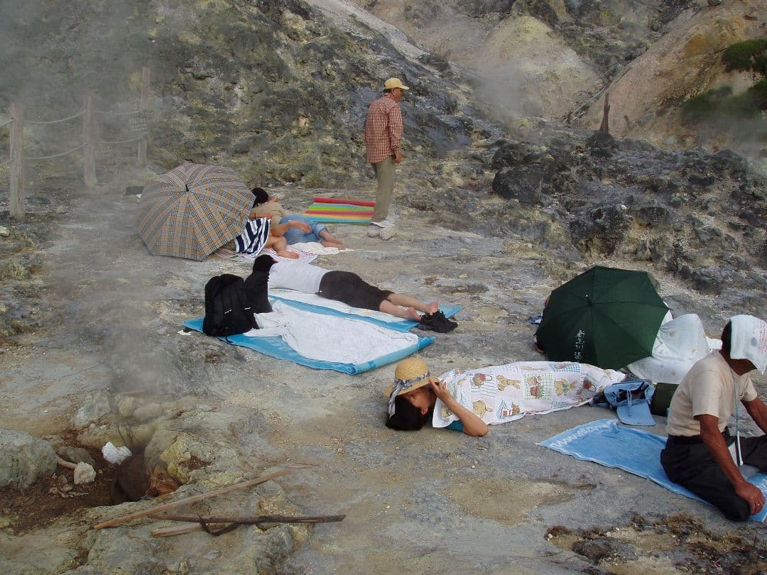 ★秋田発『北投石』１０５グラム 100%本物!!秋田玉川温泉産✨放射線量測定済