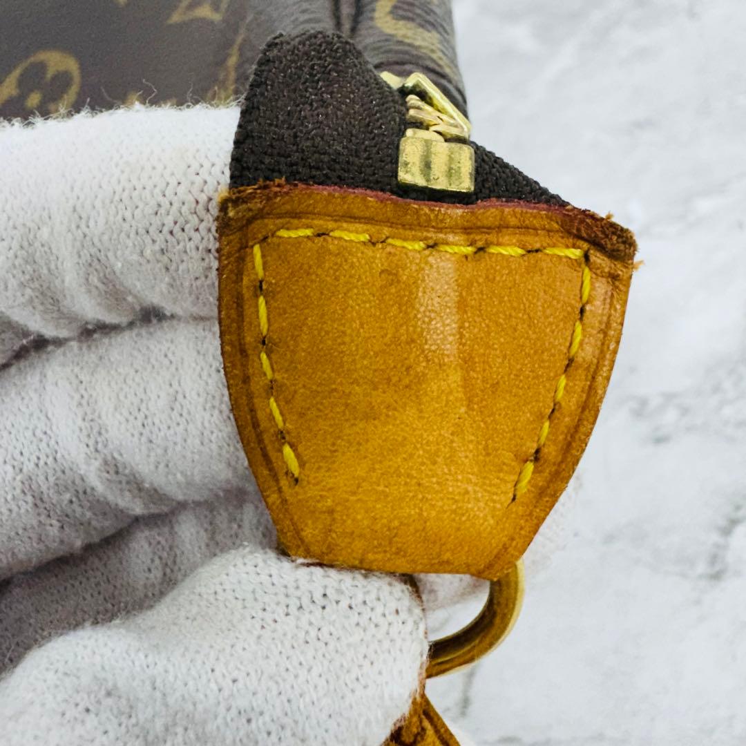 ✨VUITTON✨ヴィトン✨LV✨モノグラム✨アクセサリーポーチ✨ハンドバッグ✨