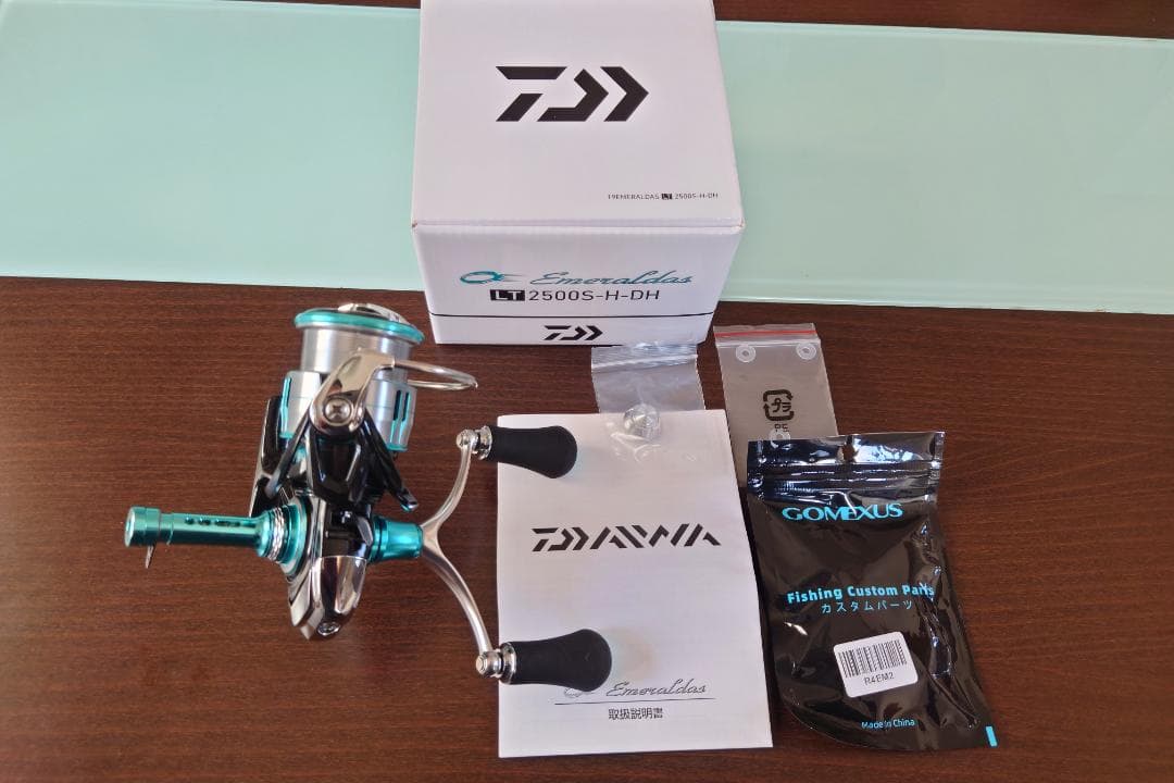 ◆ダイワ 19エメラルダス LT2500S-H-DH◆GOMEXUSスタンド付☆