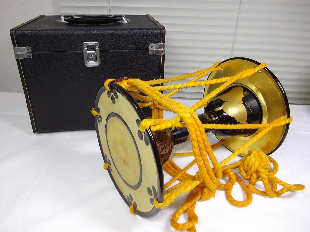 小鼓 締太鼓 鼓太鼓 金蒔絵 本革 能 歌舞伎 雅楽 和楽器