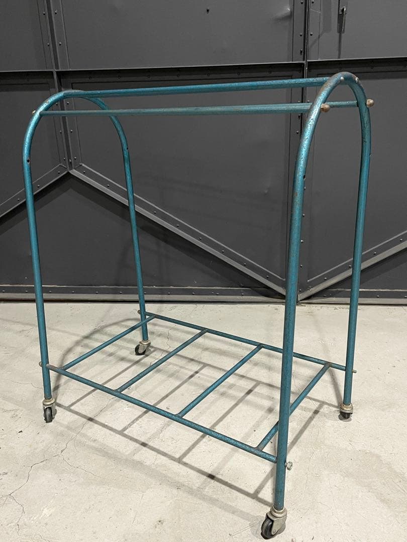 ~ from.EUR vintage ~ ハンガーラック　子供用サイズ　店舗什器