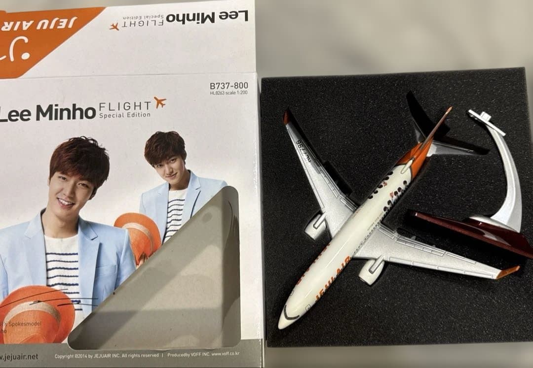 【新品，レア】チェジュ航空　JEJUAIR 飛行機模型　B737-800
