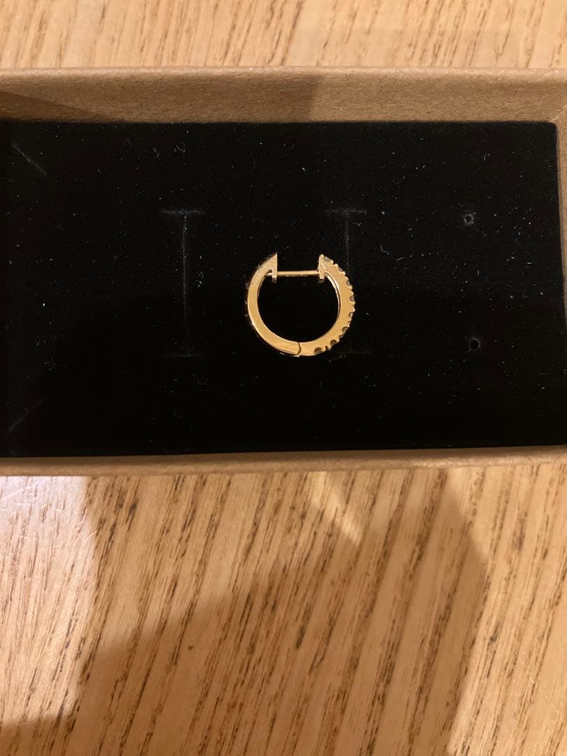 k18YG ダイヤモンド0.25ct 片耳　フープピアス