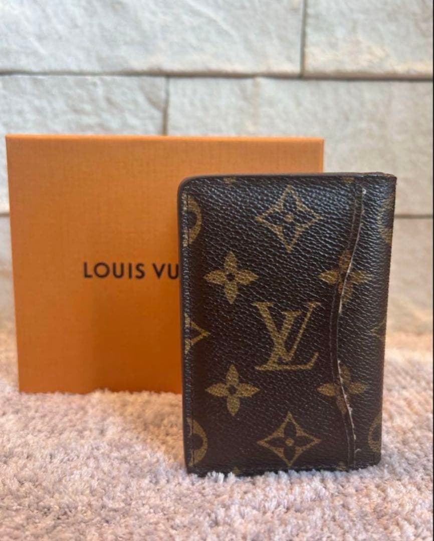 LOUIS VUITTON モノグラム 名刺入れ
